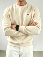 Men's Left Chest "NORWAY" Norwegian Flag Letter Small Print Crew Neck Sweatshirt, Solid Color Loose Fit Casual Pullover Long Sleeve Commuter Top - Apricot