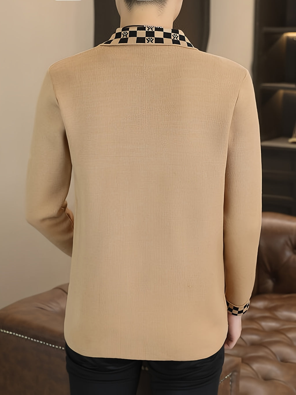 [Wading Whale OBM] Spring/Autumn New Men'S Knit Cardigan, Old Money Style Color-Block Checkered Lapel with Embroidered Logo Pocket And Button-Front Design, Men'S Business Casual Fashion Cardigan Top, Suitable for Spring, Autumn, Winter Outerwear - Khaki