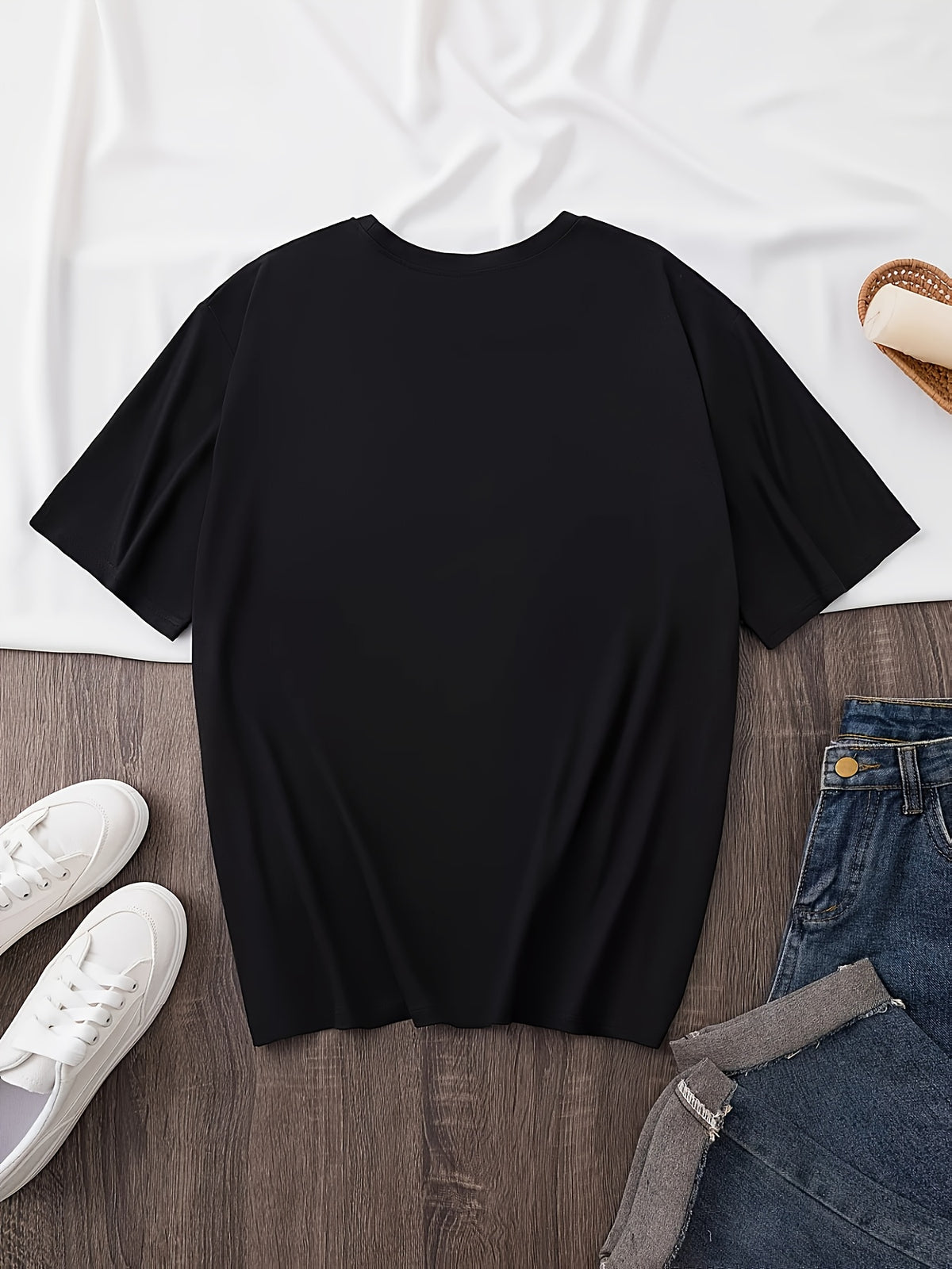 Letter Print Round Neck T-shirt, Casual Short Sleeve Top - Black