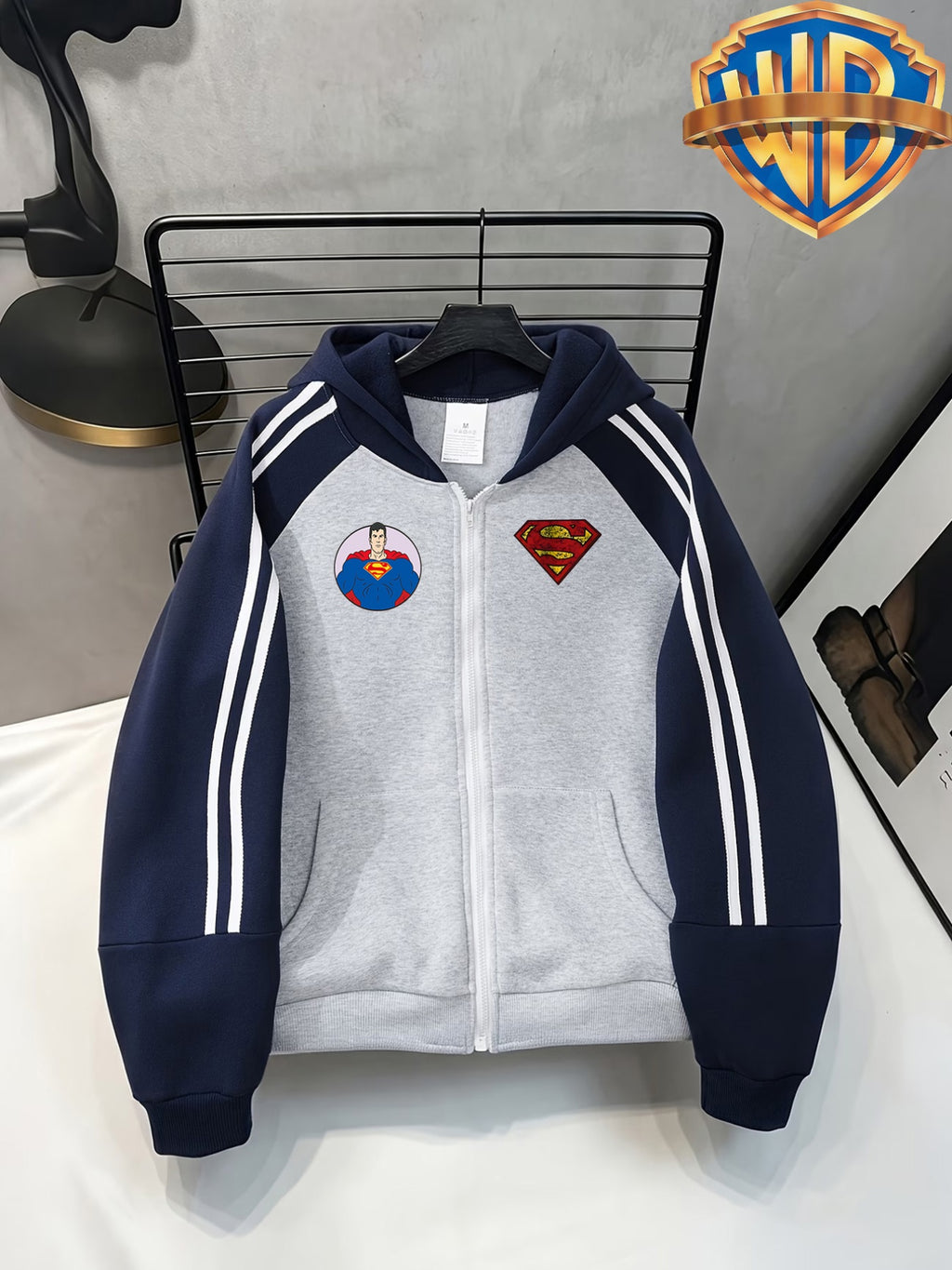 Superman Character And S-Logo Double Pattern Men'S Autumn Color-Block Patchwork Hooded Cardigan Sweatshirt, Breathable Polyester Fiber Skin-Friendly Wear-Resistant, Striped Color-Block Sleeves with Elastic Ribbed Cuffs - Light Twist Gray