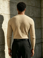 [Josh Mei OBM] Fall/Winter New Men'S Plaid Jacquard Knit Henley Pullover Shirt, Half-Button Placket Geometric Texture Long Sleeve Top, Soft Stretch Fabric, Slim Fit Versatile Casual Fashion Modern Street Style, Suitable for Commuting, Dates - Khaki