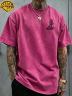 Warner Bros. Officially Authorizes Sketch Style Sitting up Print Retro Washed Distressed Short Sleeved T-shirt for Both Men and Women, Machine Washable Daily Commuting Outdoor Sports and Leisure Top - Rose Red