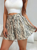 Summer Women's Fashionable and Elegant Elastic Waist Leopard Print Shorts, Lightweight, Breathable and Comfortable Shorts, Suitable for Outing, Leisure and Vacation, Vacation Style - Apricot