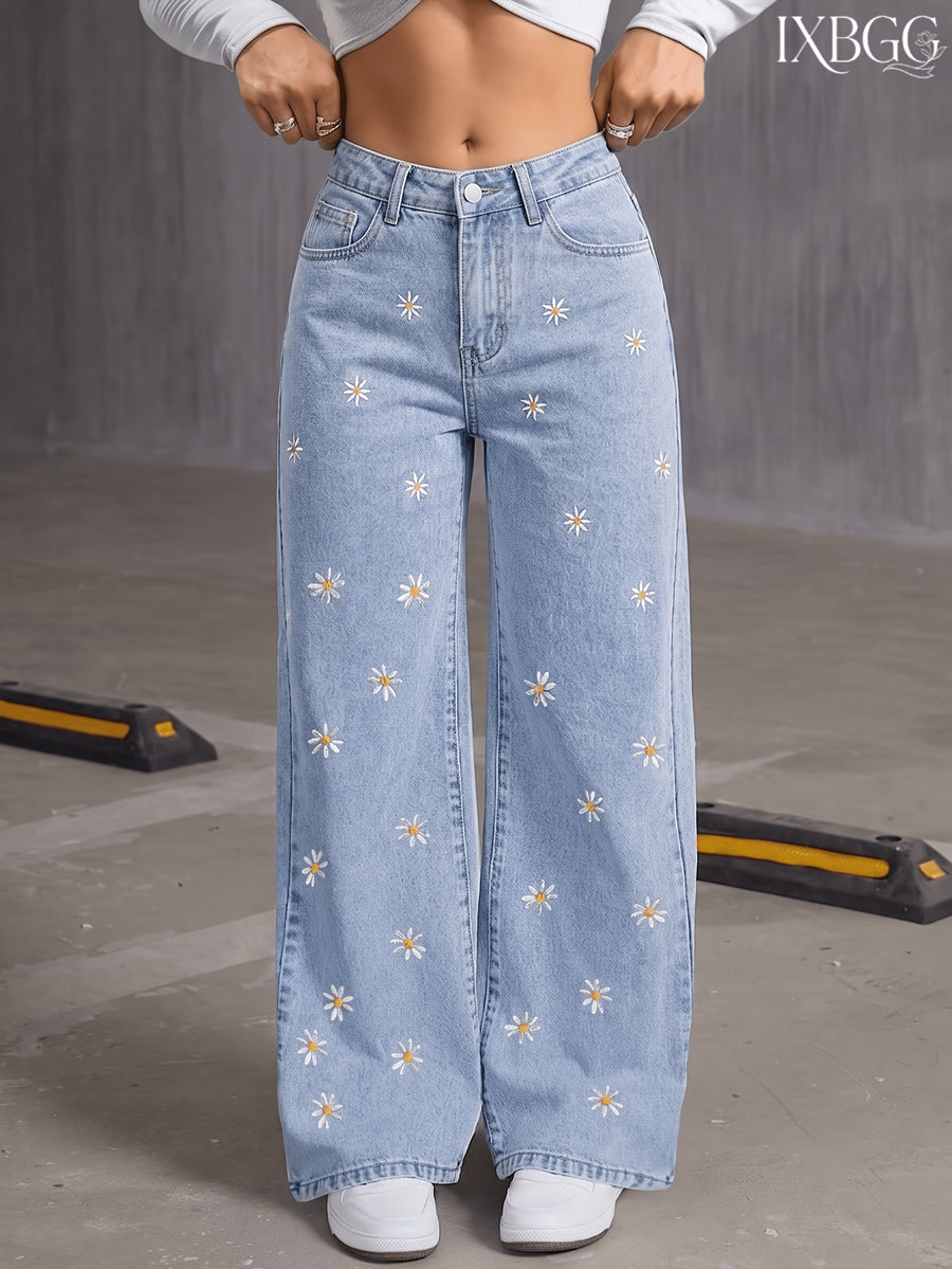 Vintage Washed Blue Floral Embroidered Loose Wide-Leg Straight-Leg Jeans, Fashionable Casual Spring/Summer Style - Light Blue