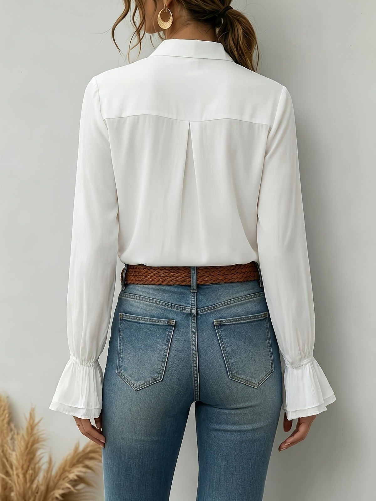 Women'S Solid Elegant Ruffled Button-Up Long Sleeve Shirt - White