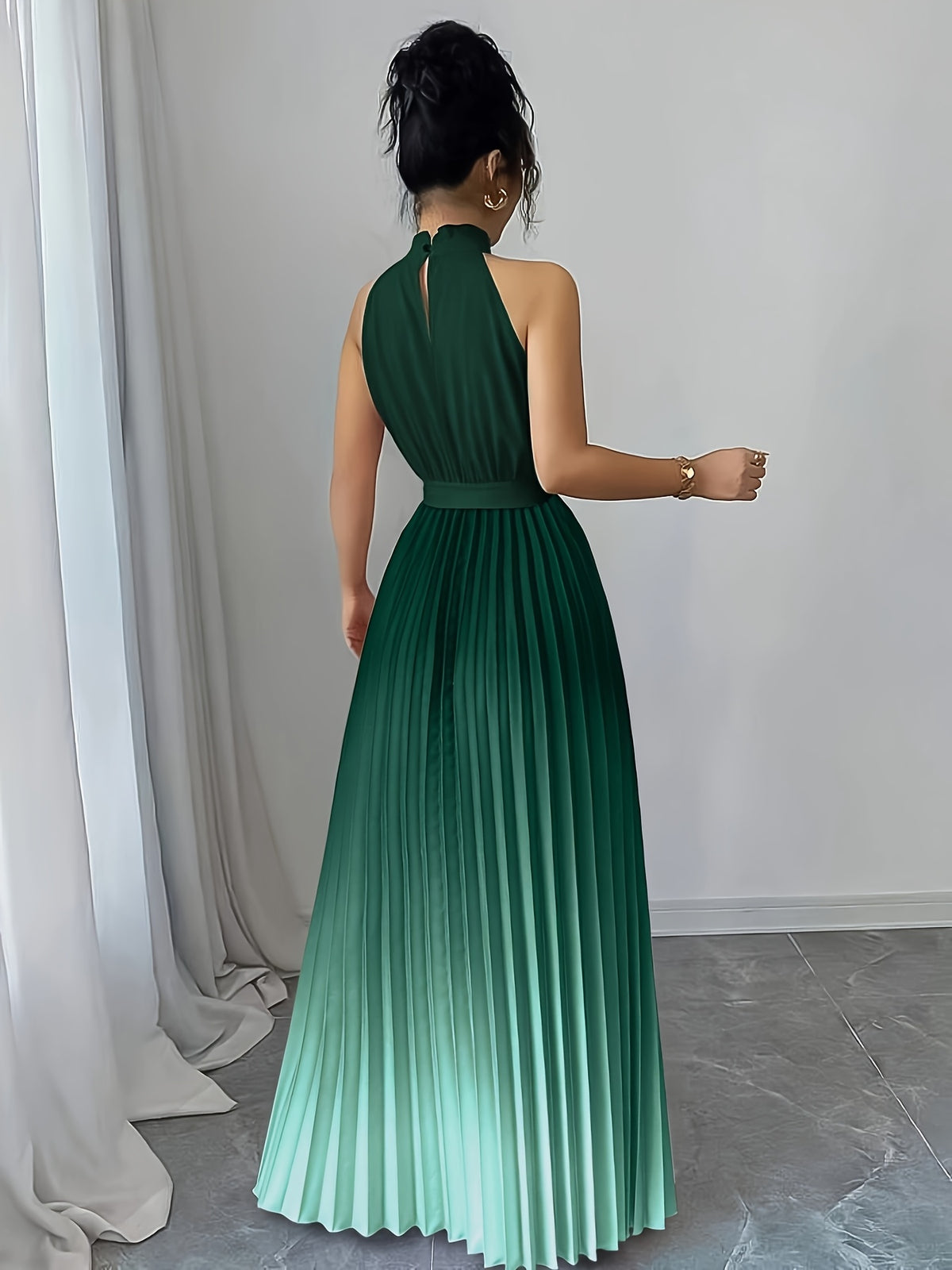 Elegant Romantic Ruffled Neckline And Waist Tie A-Line Pleated Gradient Maxi Dress - Gradient Green
