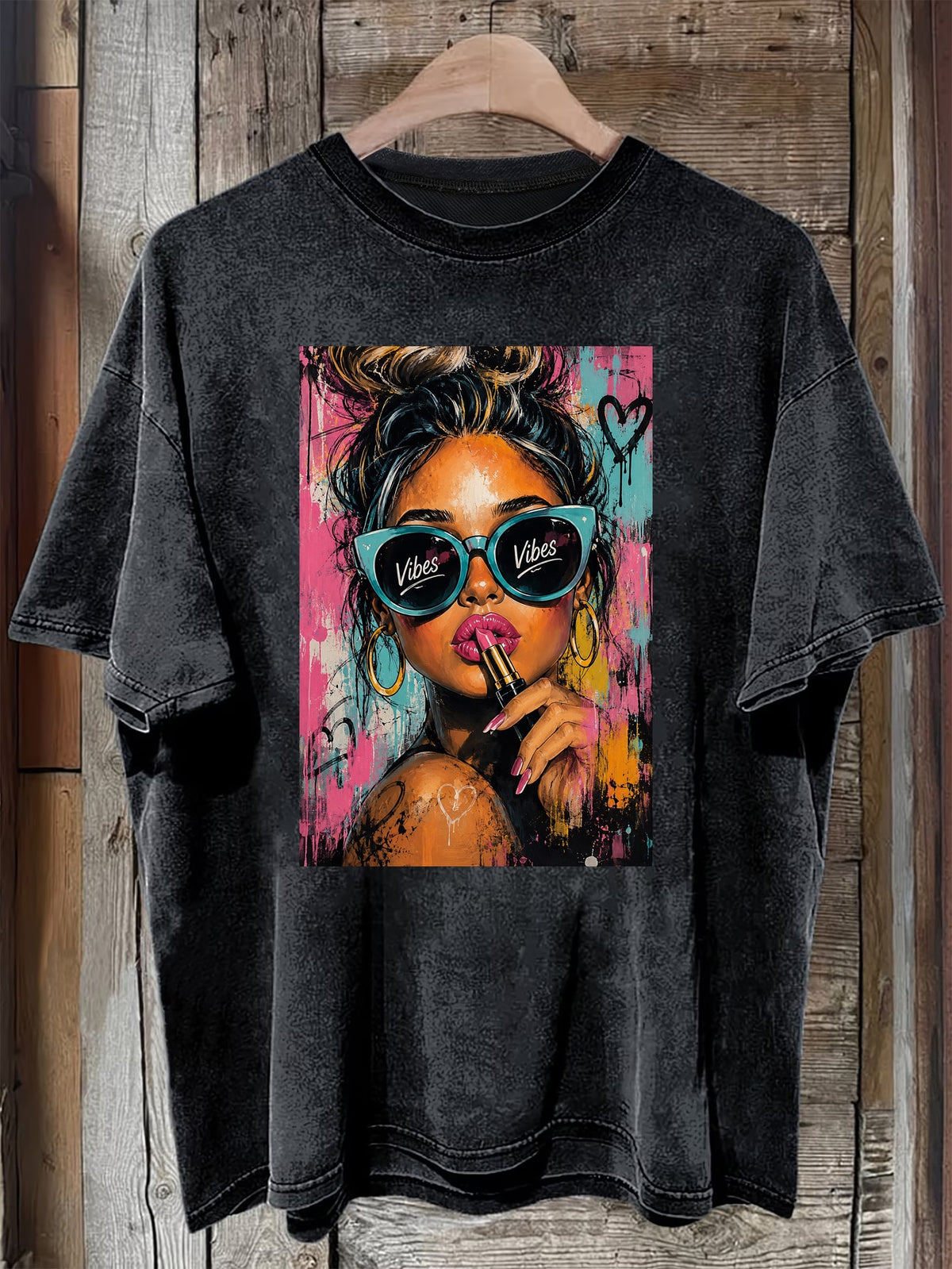 A Loose-Fitting, Casual Short-Sleeve T-Shirt for Women Featuring a Graffiti Art Style Print, Perfect for Summer Wear And Made from Washed Fabric. Ideal for Everyday Outings, Home Wear, Or As a Gift - Deep Grey