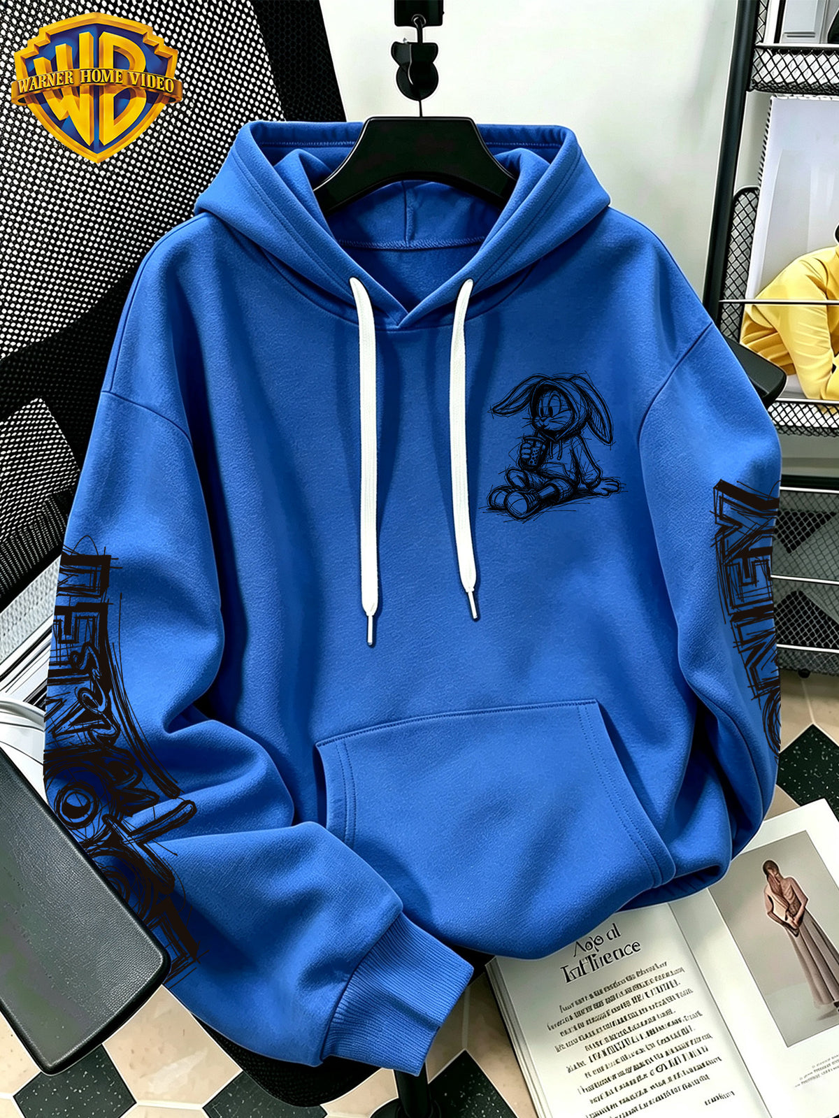 [Warner Bros] Licensed Men'S New Trendy Hoodie Sitting Drinking Milk Tea Rabbit Pattern Print Casual Hoodie, Daily Drawstring Loose Pullover Top, Machine Washable All-Match Sports Casual Men'S Top - Blue