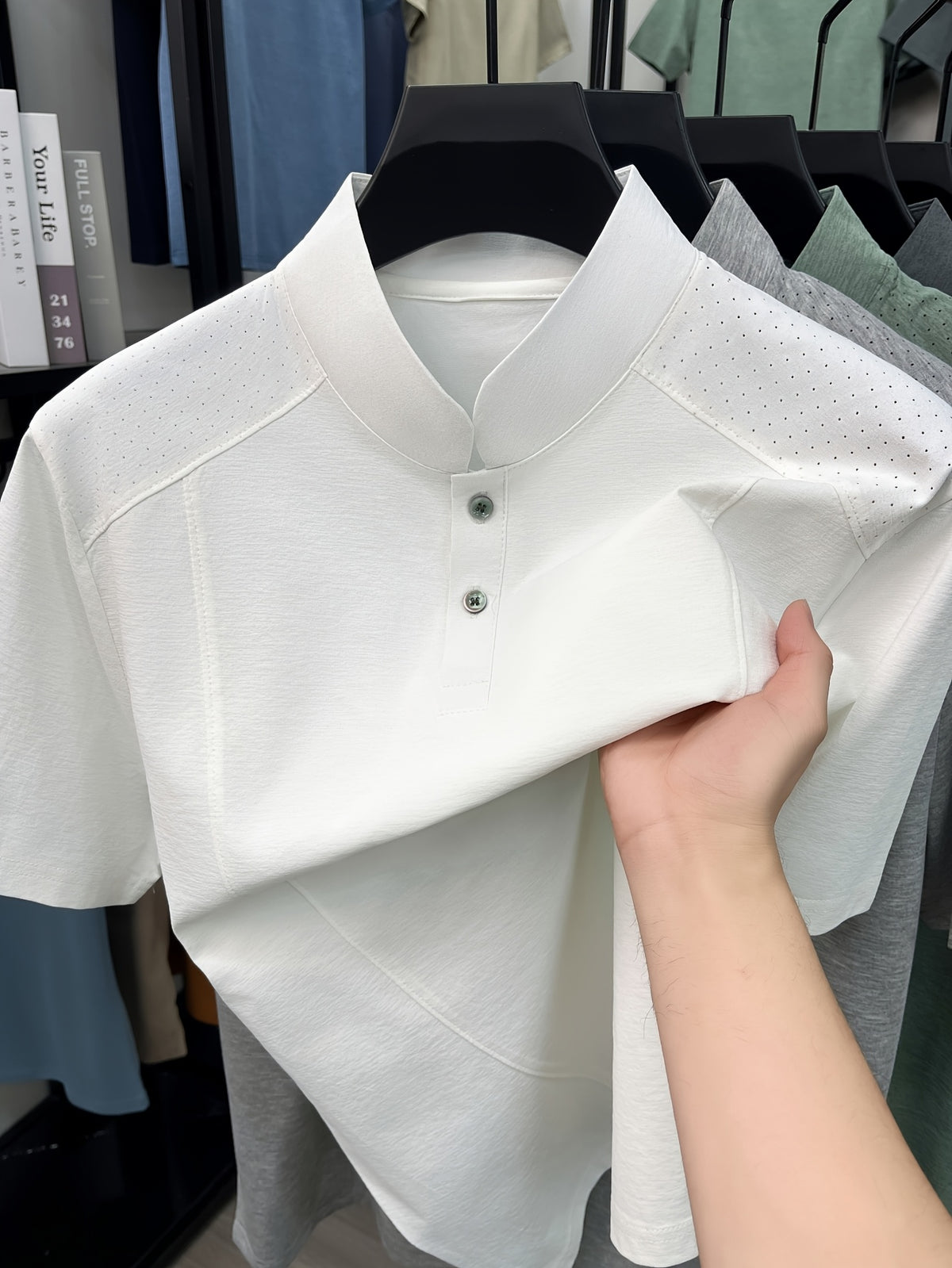Men's New Summer Casual Stand Collar T-Shirt, Simple and Stylish Thin Breathable Versatile Short Sleeve Tee - White