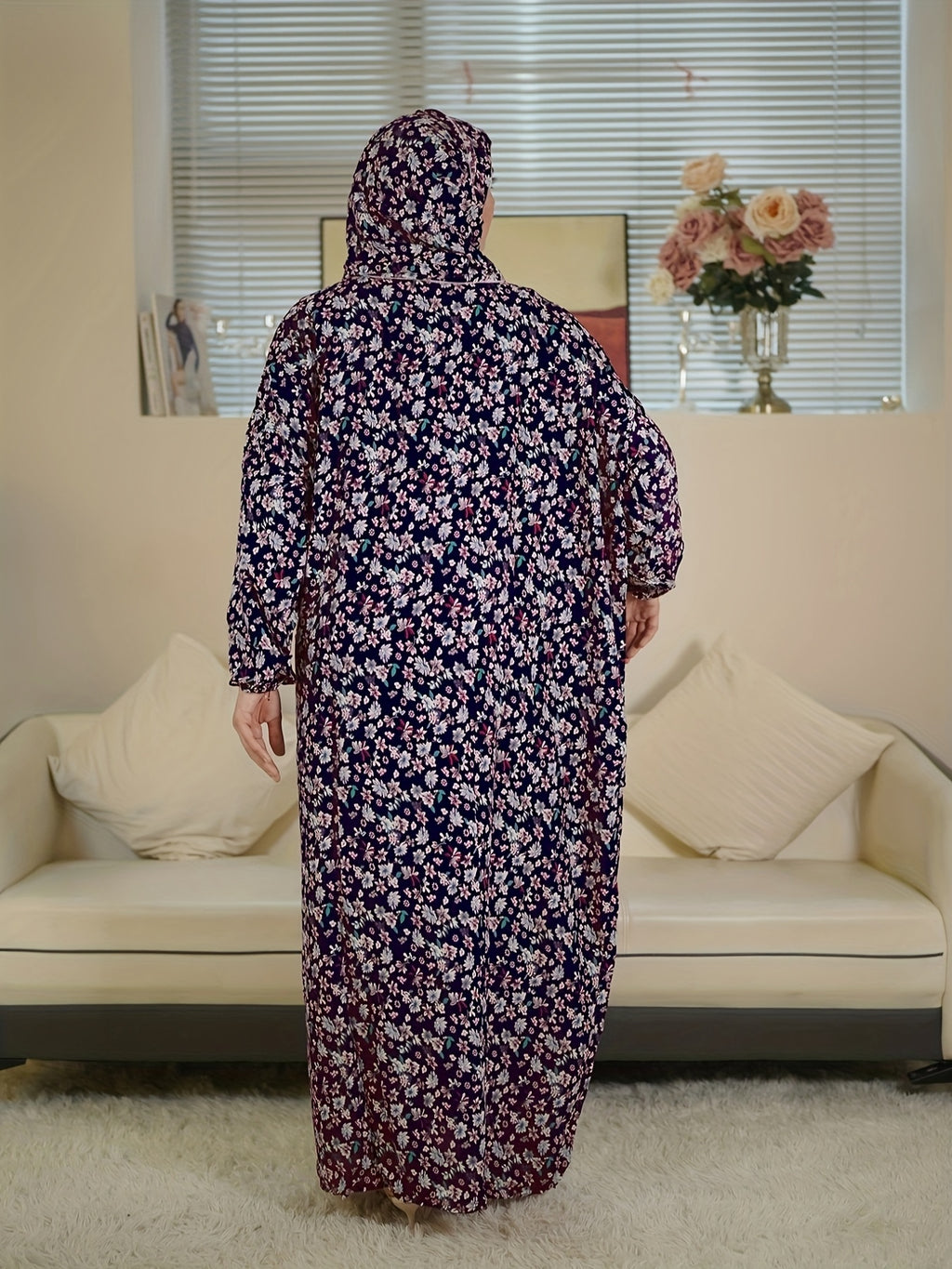 A Comfortable And Breathable New Style Fashion Printed Long Robe Dress for Sudanese Women. - Navy Color
