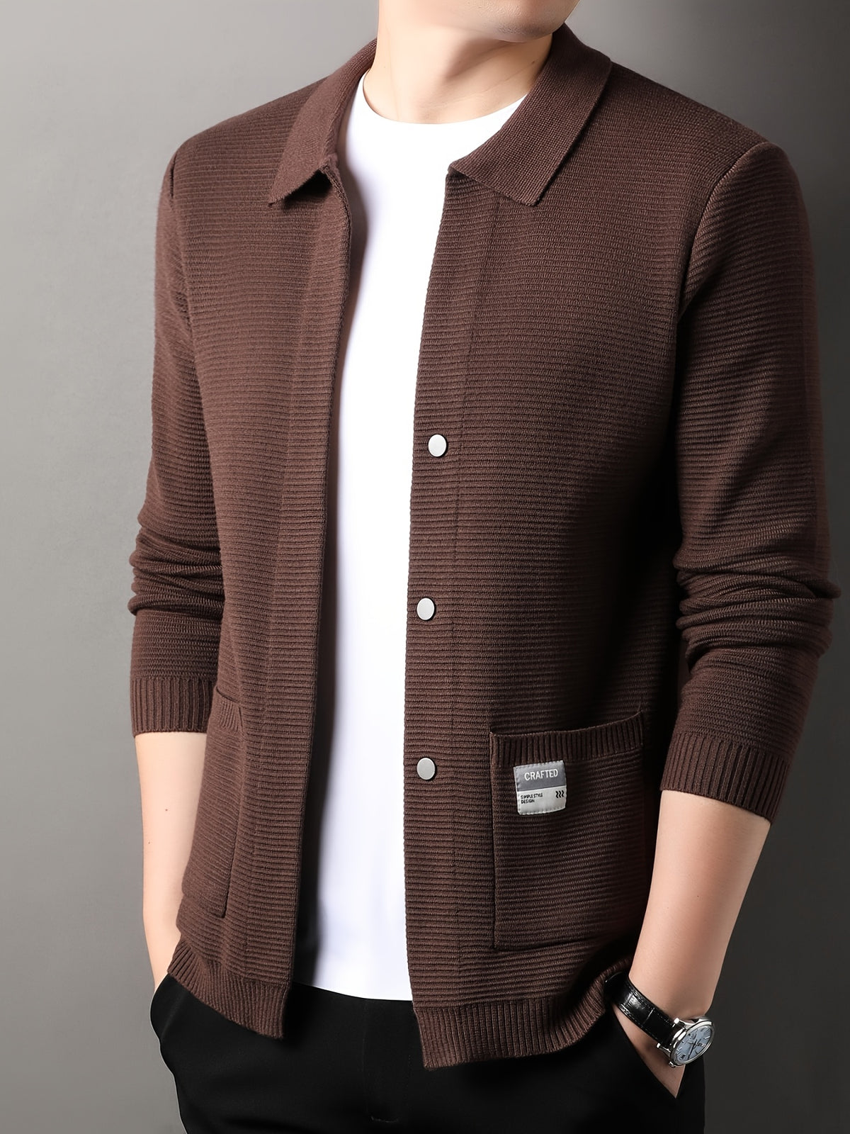 [Wading Whale OBM] Spring/Summer New Men'S Knit Cardigan, Old Money Style Solid Color Lapel Long Sleeve Open Front Sweater Jacket with Single Button Closure And Side Pockets, Suitable for Spring And Autumn Layering Or Outerwear - Coffee Brown