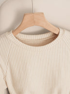 Women's Fitted Crop Top in Ribbed Fabric with Cable, Round Neck, and Raglan Short Sleeves, Suitable for Spring, Summer, Autumn Commuting, Dating, and Daily Wear - Beige