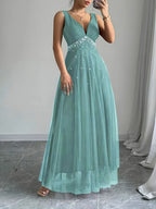 Elegant Women's Heart-Neckline Pearl Spandex Mesh Banquet Flared Long Dress, Elegant Party Dress for Spring/Summer, Suitable for Parties, Dinners, and Weddings, High-Quality Evening Gown, Modern, Elegant, and Chic Women's Long Party Dress - Light Green
