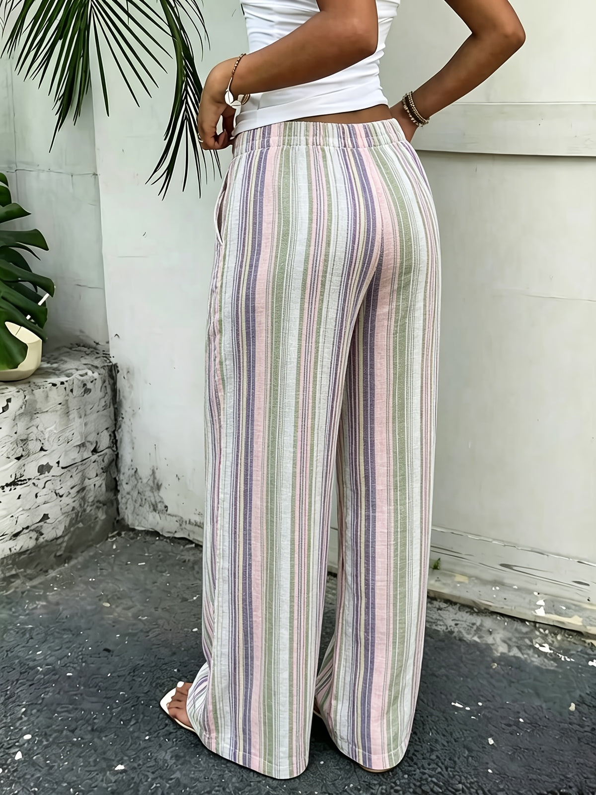 A Comfortable and Stylish Women's Striped Casual Pants, Suitable for Vacation Leisure, Office Wear, and Daily Outings. - Matcha Color