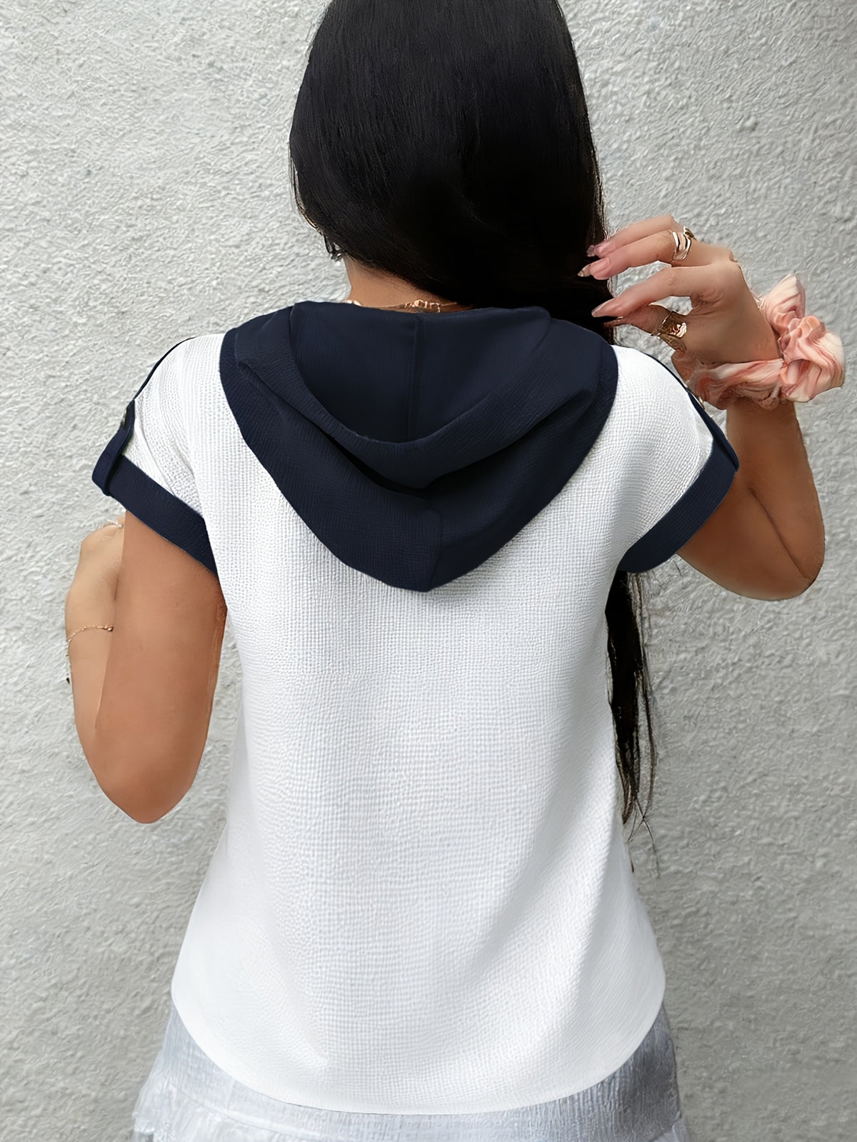 2026 New Women's Hoodie with Waffle Fabric Patchwork, Short Sleeves, Decorative Buttons, and Hood - White
