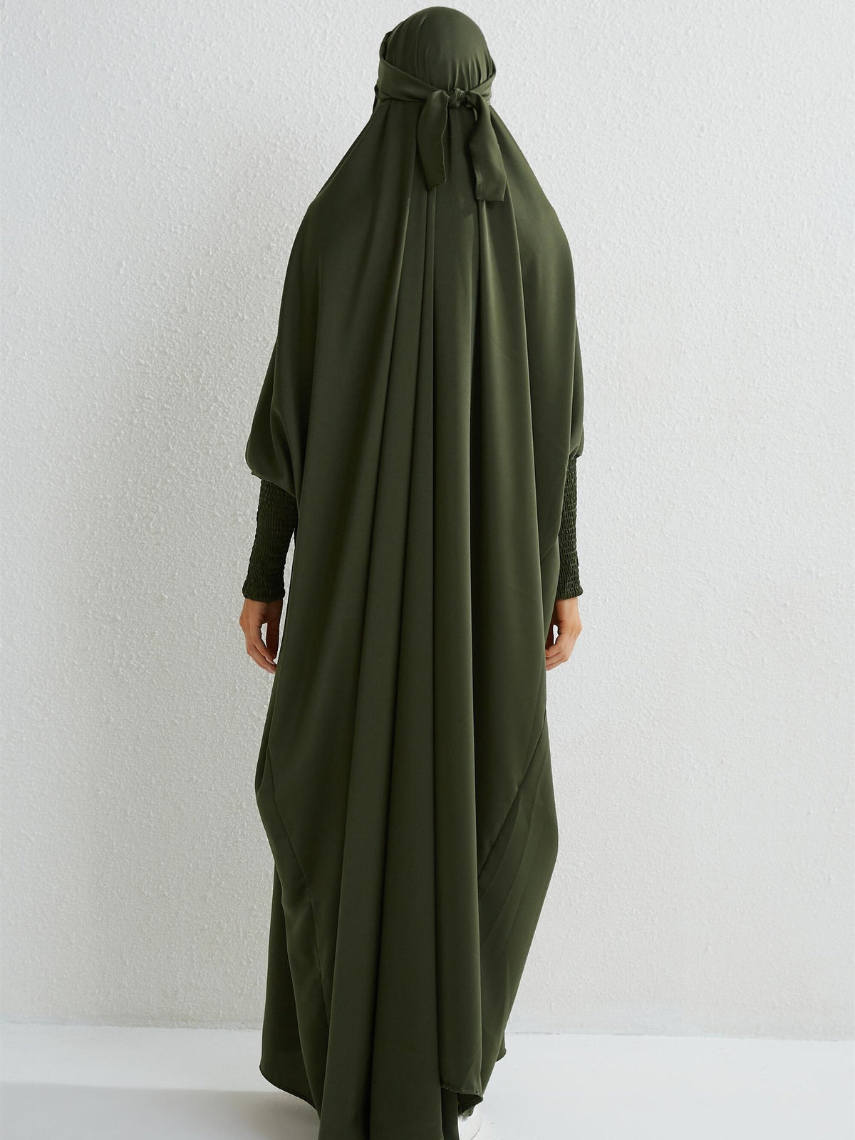 Islamic Attire for Women Featuring a Hooded Jilbab with Smocking Sleeves, Designed for Prayer, Suitable for Modesty in Dubai And Saudi Arabia, Available in Black - Army Green