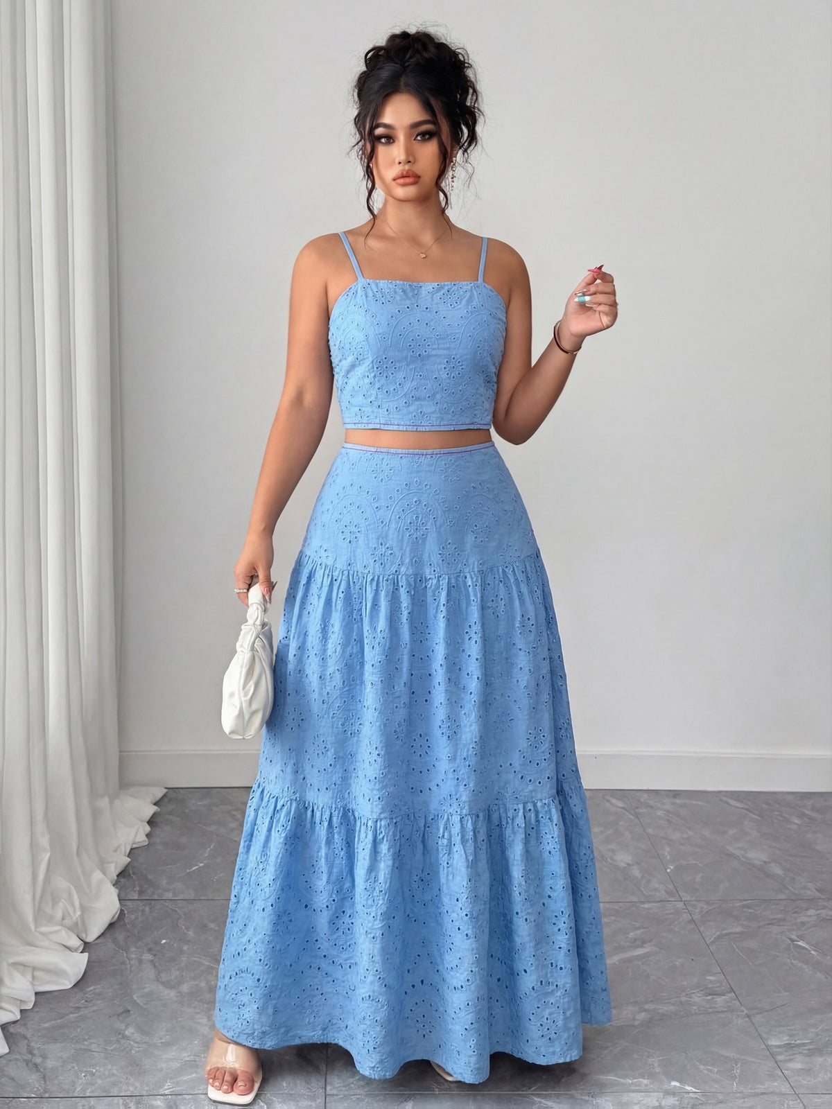 Two-Piece Embroidered Maxi Dress, Bohemian Style with Layered Ruffle Hem. Perfect for Dates, Vacations, Picnics, And Beach Outings. Comfortable And Versatile Women'S Dress - Sky Blue