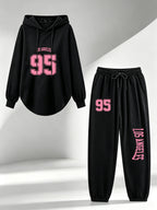 Women'S Los Angeles Print Two-Piece Tracksuit - Casual Oversized Long Sleeve Hoodie And Drawstring Elastic Waist Jogger Pants Set, Comfortable Athleisure Loungewear - Perfect for Daily Wear, Sports, Gym, Vacation, And Gift for Her - Black
