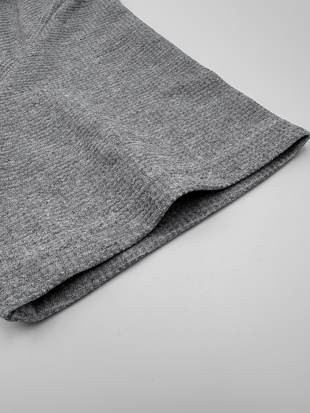 Pearson OBM Men's Henley Short Sleeve T-Shirt - Breathable Waffle Knit Summer Casual Tee with Button Front, Solid Color Round Neck, Machine Washable for Outdoor & Casual Attire, Stylish Button Detail, Lightweight Fabric, Easycare Material - Grey