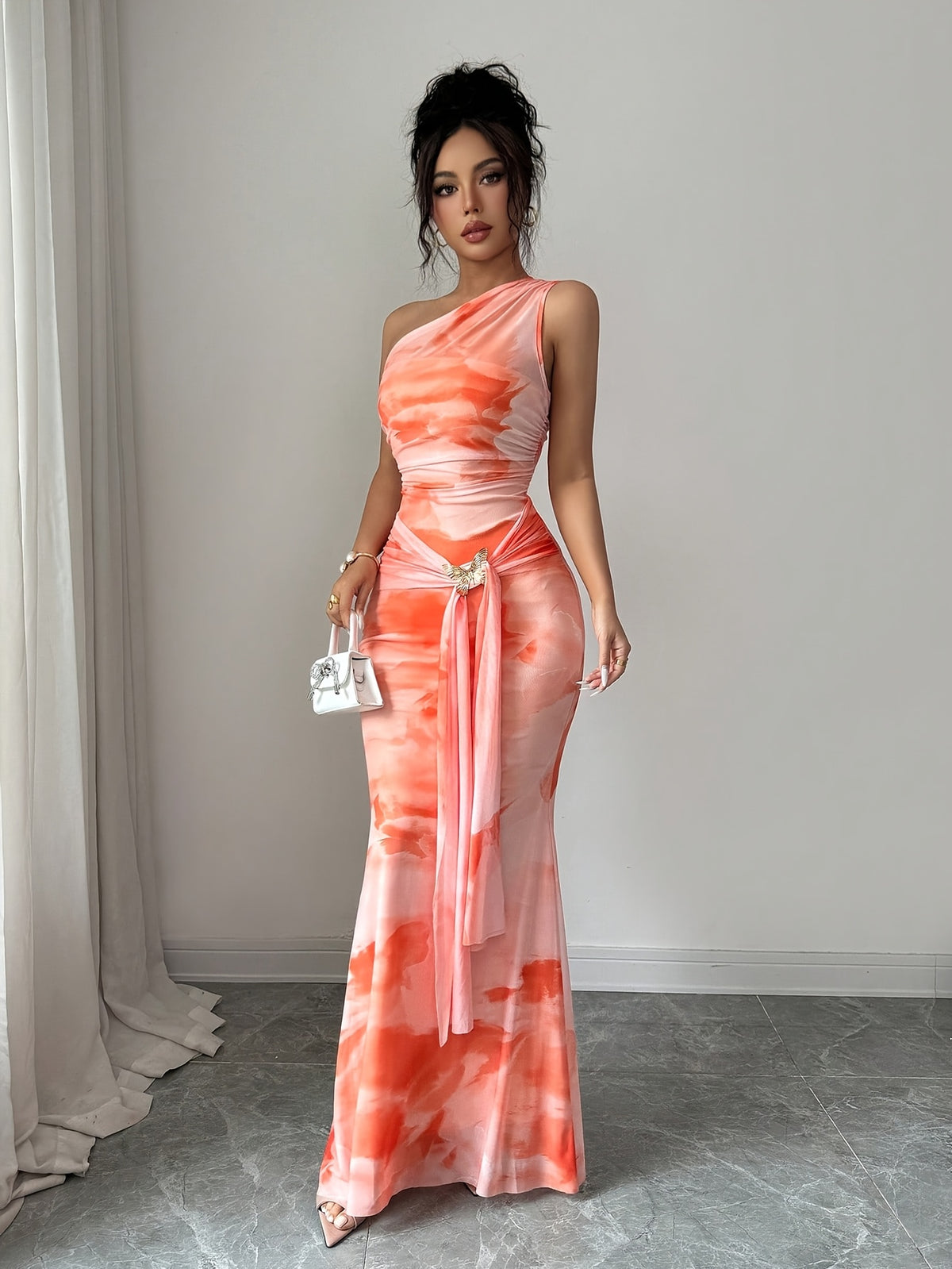 Elegant Smudge-effect Slim-fit Dress for Women, Spring/summer Daytime Party Attire – Asymmetrical Shoulder Sleeveless Mesh Slim-fit Style, Adorned with Metallic Butterfly Embellishments - Orange-Red