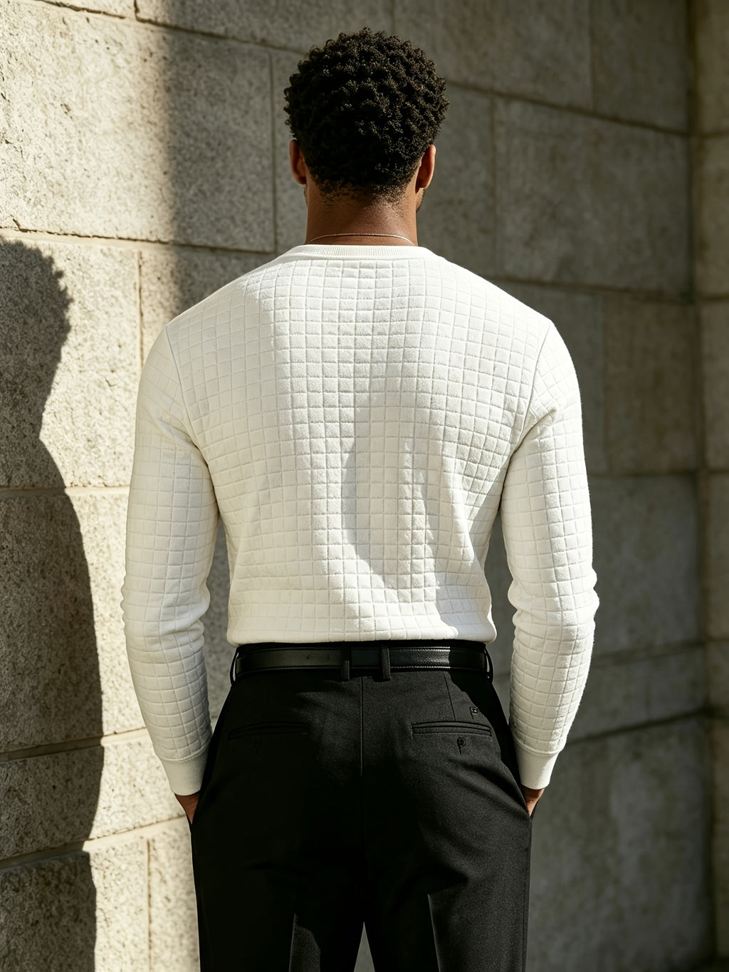 [Josh Mei OBM] Fall/Winter New Men'S Plaid Jacquard Knit Henley Pullover Shirt, Half-Button Placket Geometric Texture Long Sleeve Top, Soft Stretch Fabric, Slim Fit Versatile Casual Fashion Modern Street Style, Suitable for Commuting, Dates - White