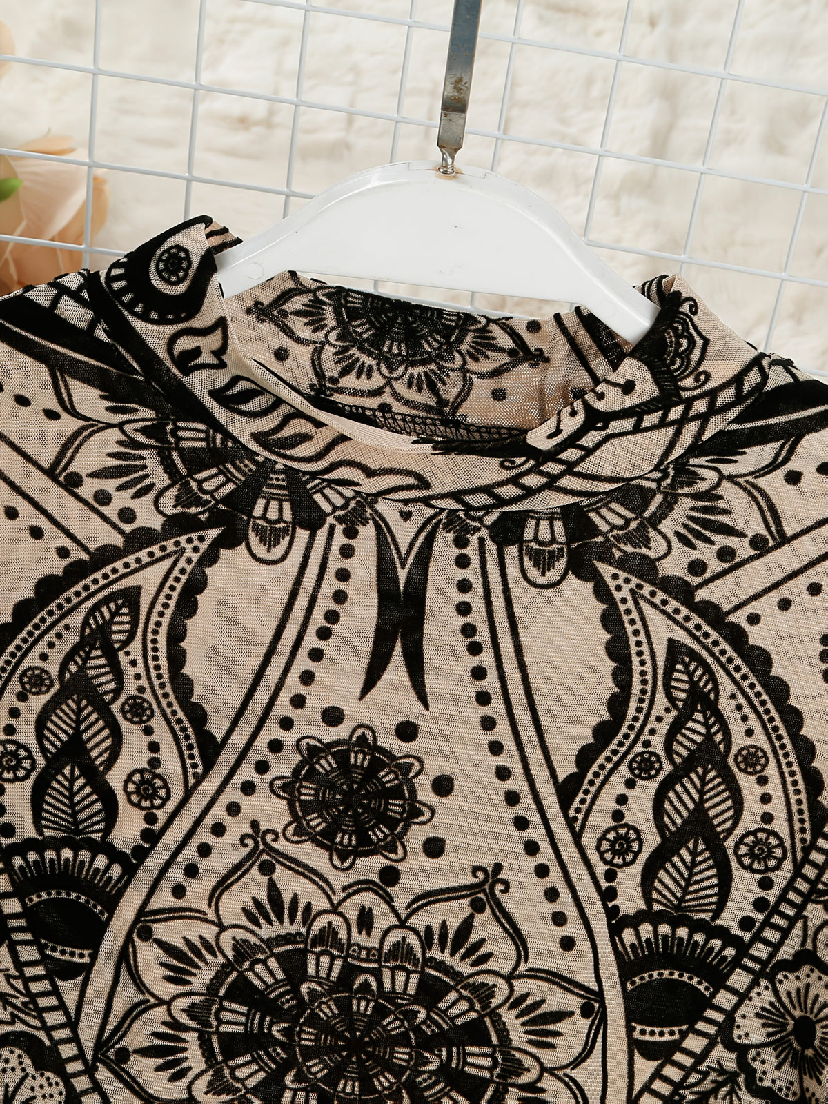 Young Y2K Sheer Floral Print Crew Neck Short Sleeve Rompe - Khaki