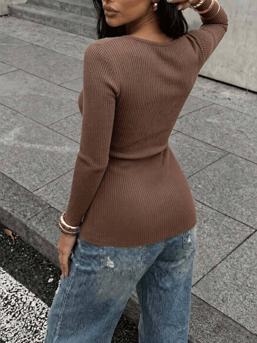 Autumn And Winter Vertical Pit Stripe V-Neck Long Sleeve Top for Women, Slim Fit, Elastic, Soft And Sticky, with a Soft And Smooth Lining, And a Base Shirt - Coffee Brown