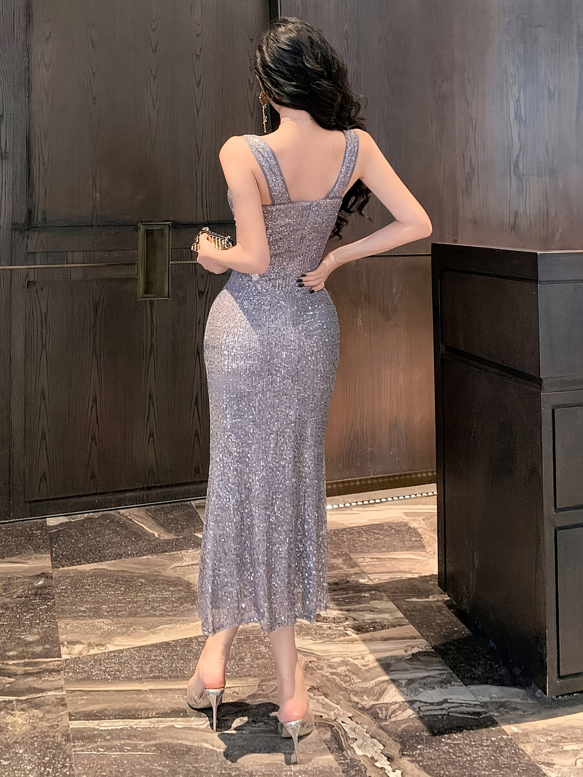 Shimmering Bodycon V-Neck Mid-Length Dress for Dates, Weddings, Parties, Prom Gown, Women'S Dress, Short Skirt - Grey