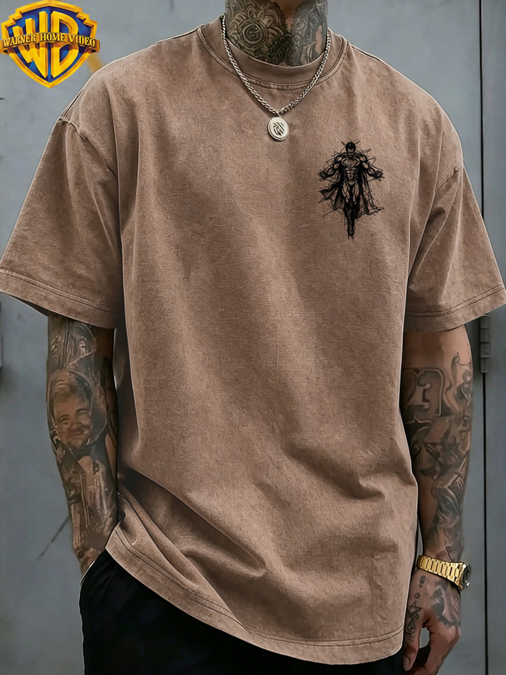 Authorized by Warner Bros., Superman Sketch Line Back Print, American Retro Washed Distressed T-Shirt, Unisex, Machine Washable, Suitable for Daily Commute And Outdoor Wear - Coffee Color