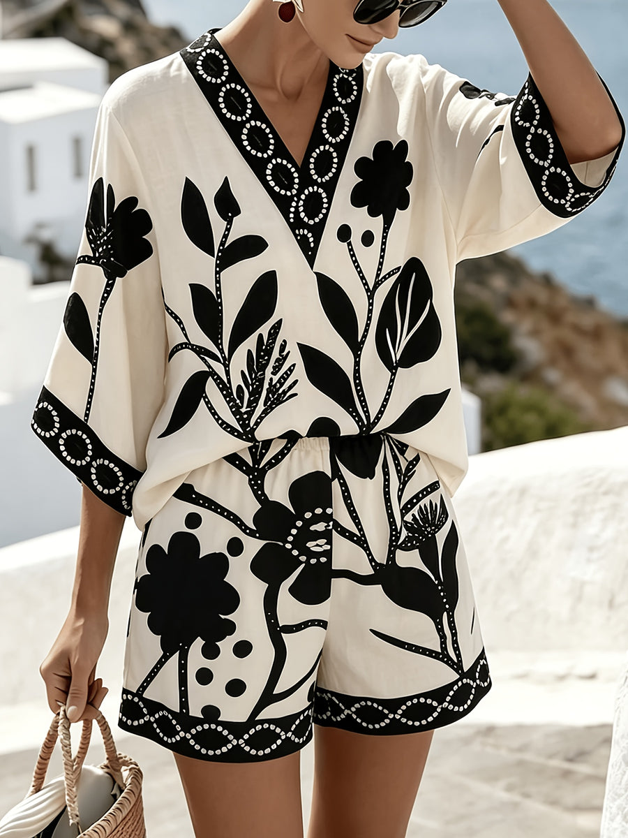 Women's Elegant Bohemian Style Floral Print Loose Top, Shorts, and Set - Wilderness - White