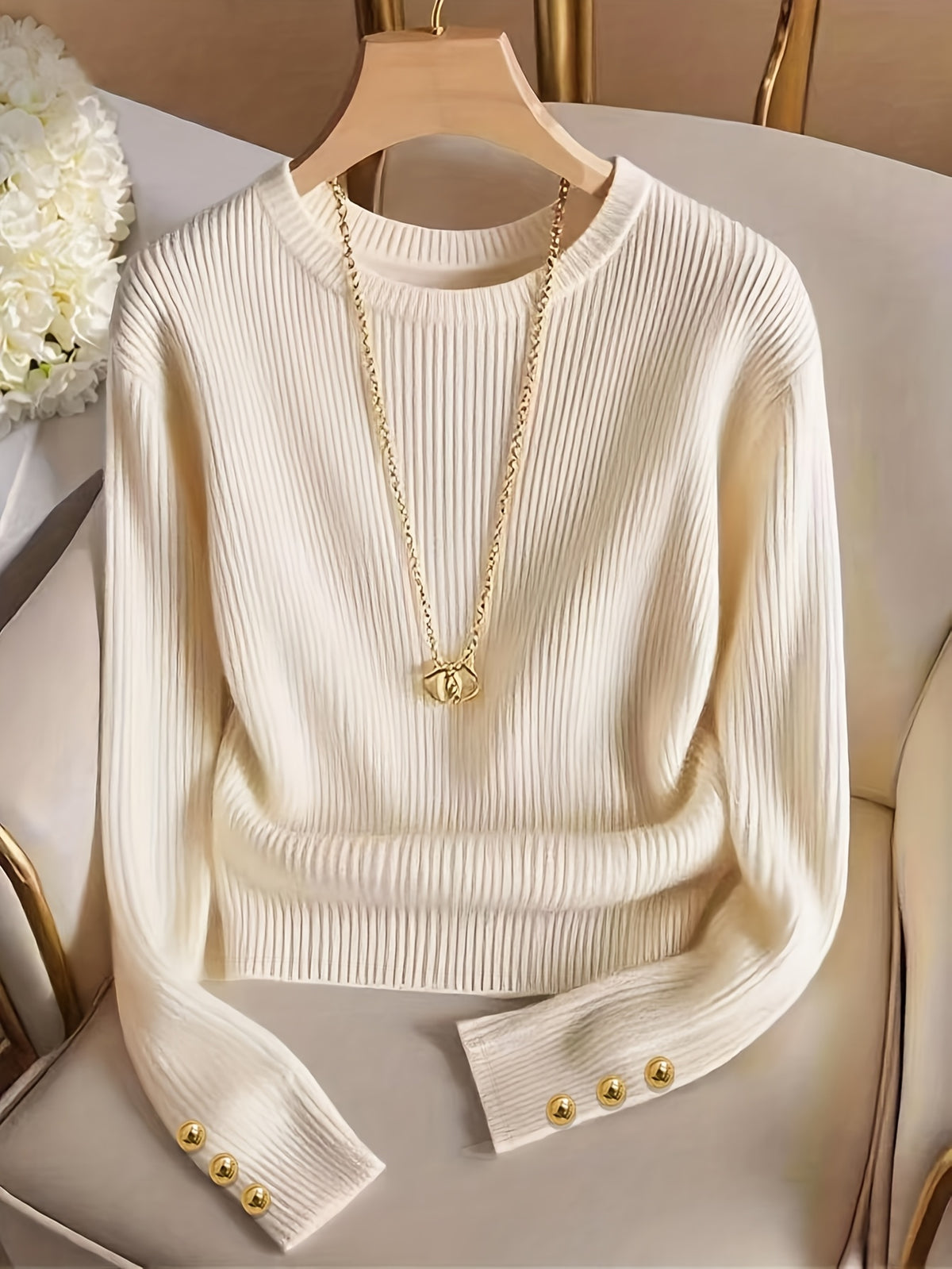 Women's Solid Color Elegant Round Neck Metal Button Decor Long Sleeve T-Shirt, Simple Fashion Top, Dignified and Delicate, Suitable for Spring and Autumn, Vintage Fashion, Elegant Commute, for Daily Wear, Office Wear, Party, Wedding, Holiday Wear - Apricot