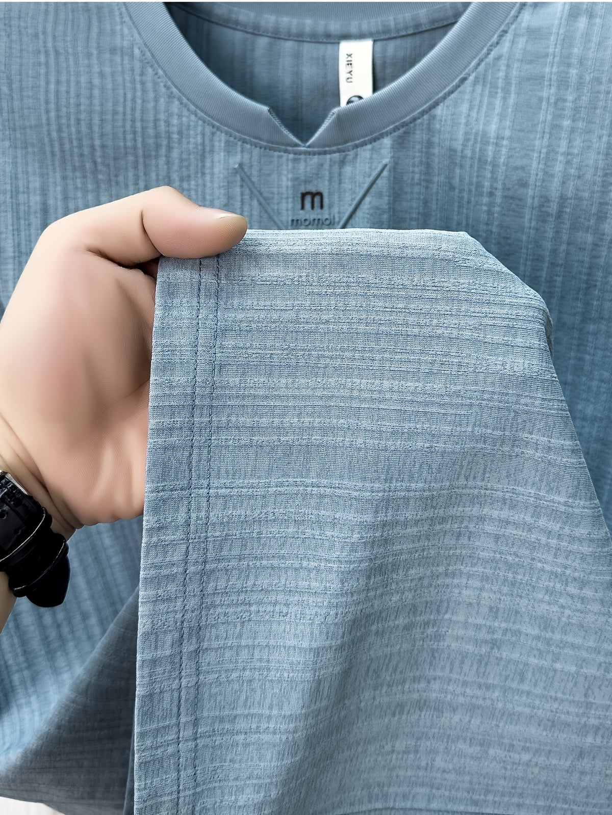 Summer New Small V-Neck Design Men'S Short Sleeve T-Shirt, Easy Casual All-Match Athletic Men'S Top, Skin-Friendly And Breathable, Quick-Dry Cool, Thin Durable Sweatshirt 10D9075 - Sky Blue