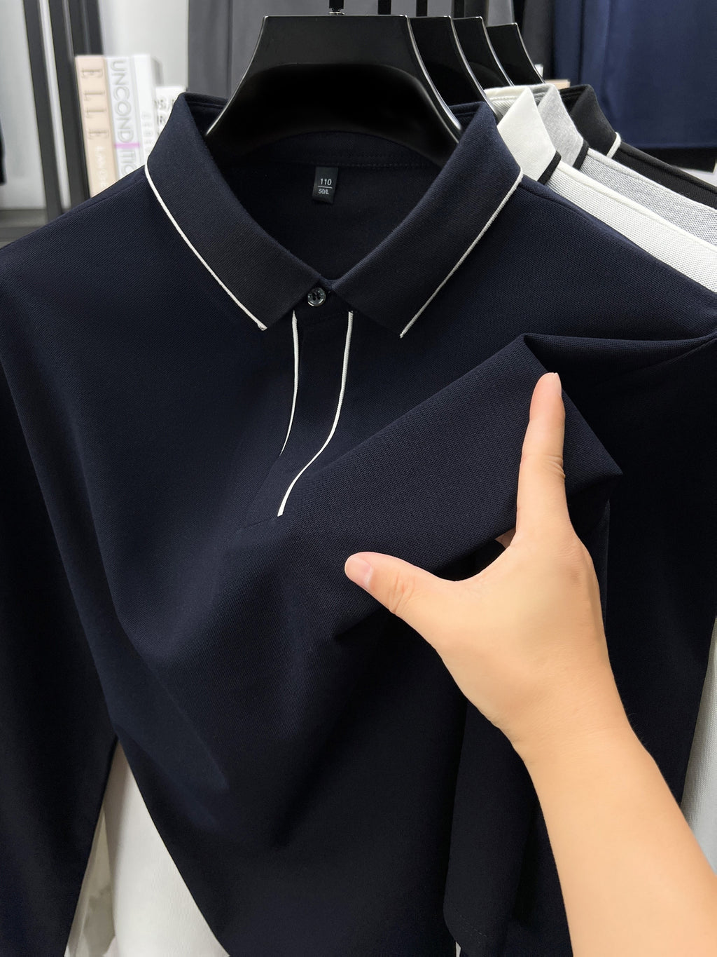 Autumn Multi-Color Selectable Men'S Contrast Edge Long Sleeve Polo Shirt, Comfortable Fabric, Easy Lapel, Delicate And Smooth, Loose Fit, Business Commute, Visiting Friends, Business Travel, Home Casual Top - Navy Color