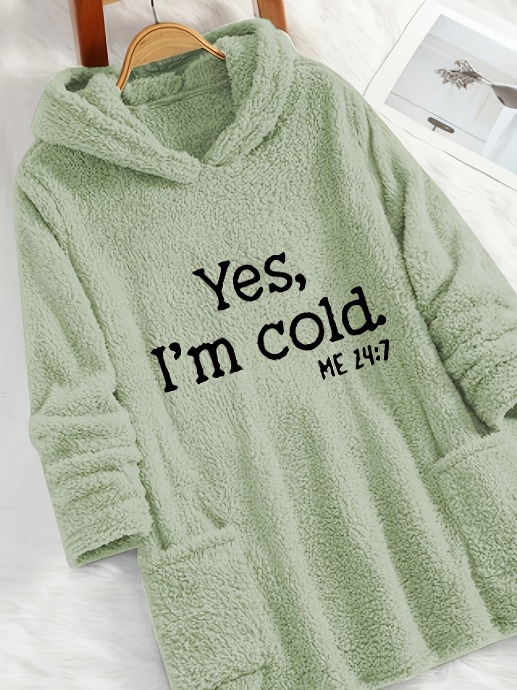 Women's "Yes I'm Cold" Printed Teddy Bear Hooded Sweatshirt - 100% Polyester Relaxed Fit Long Sleeve Pullover with Double Pockets, Cozy Fleece-Lined Casual Winter Top for Fall & Winter - Light Green