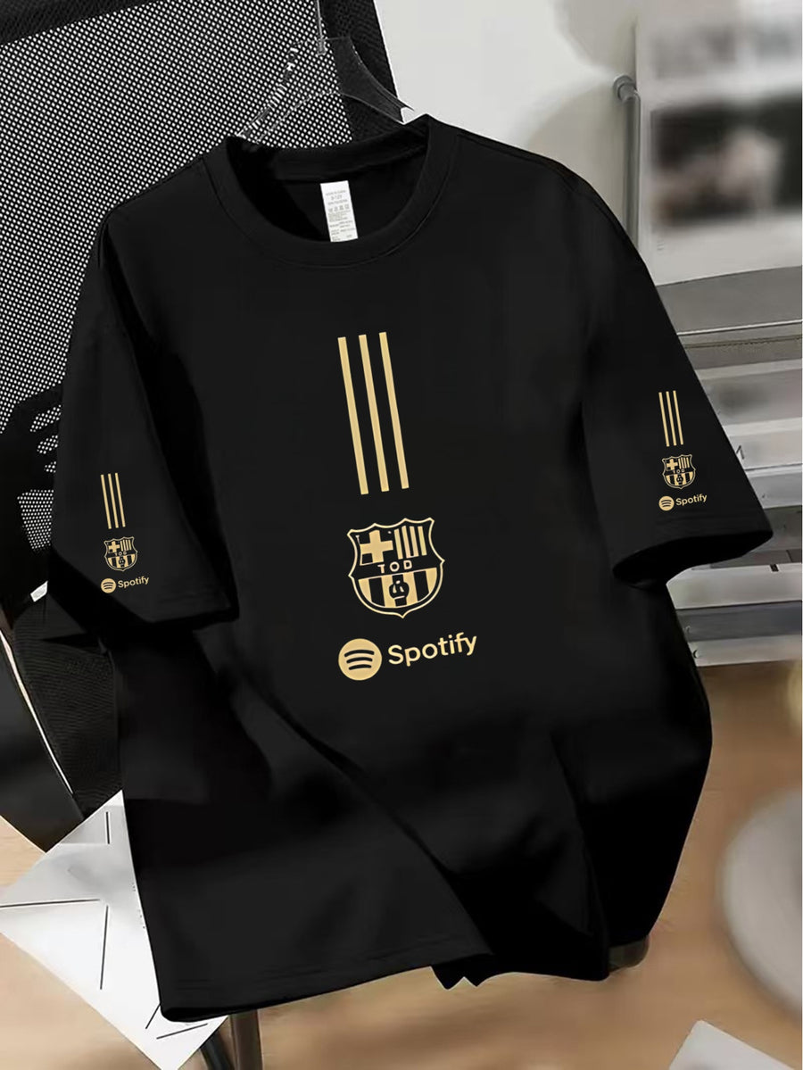 [Triple Print Detail] Front And Double Sleeve Synchronized Print Barcelona Fan Black Golden Striped Contrast Athletic Style Short Sleeve T-Shirt | Badge Line Print Round Neck Top Men'S Loose All-Match Summer Men'S Wear - Black