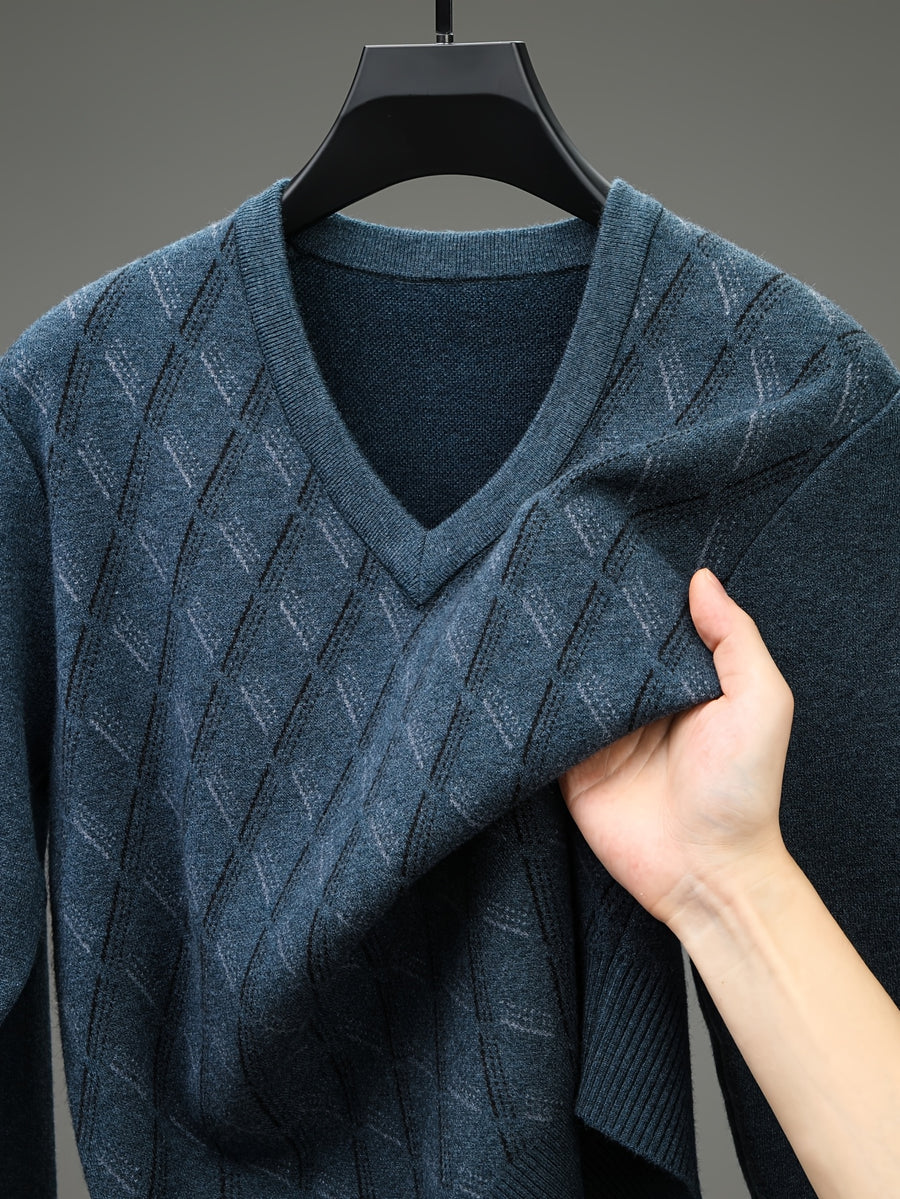 Minimalist Urban V-Neck Sweater for Portable Daily Commuting - blue gray