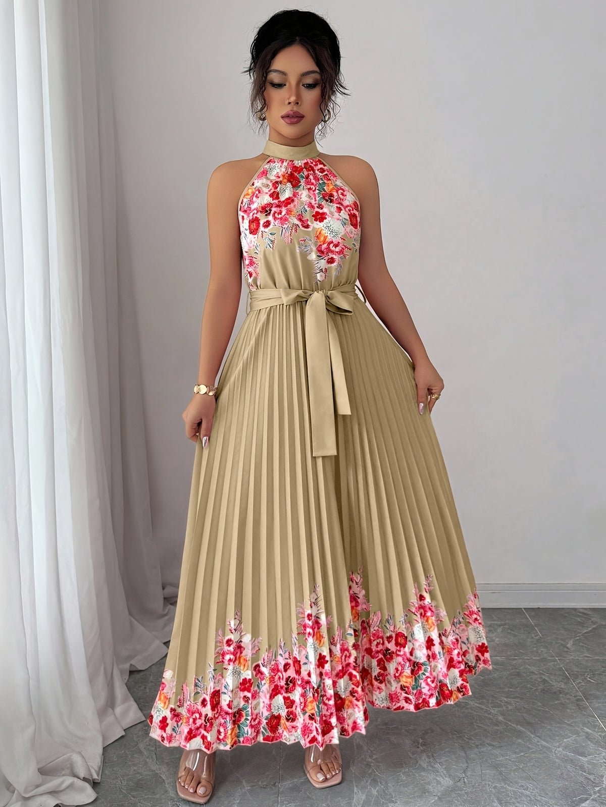 Fashionable New Women'S Summer Halter Floral Print Pleated Dress - Khaki