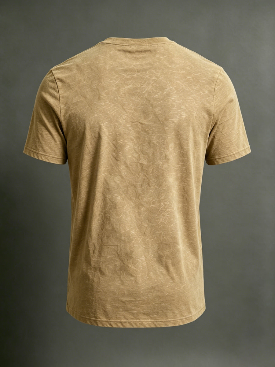 American Retro Washed Distressed T-Shirt, Men'S Khaki High Street 1997 Letter Print Short Sleeve, Utility Style Washed Distressed T-Shirt, Men'S Khaki Retro Versatile Style - Apricot