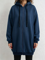 Plus Size, Plus-size Women's Jacket, Fashionable Casual Hooded Pocket Zip-up Sweatshirt Jacket for Outdoor Streetwear and Daily Wear, Warm Regular Fit, for Autumn and Winter - Navy Color