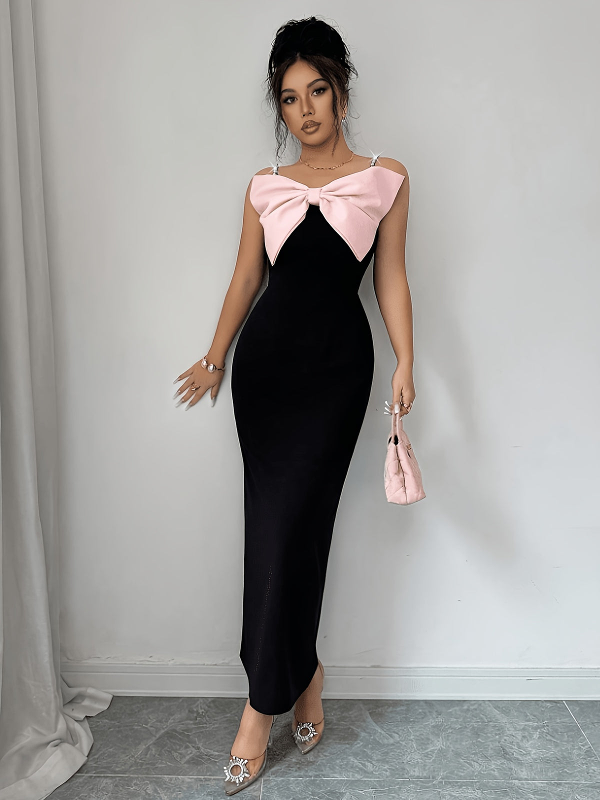 Elegant Romantic Women'S Bridesmaid Dress with Exaggerated Bow, Pearl Thin Straps, Cinched Waist, Straight Silhouette, Suitable for Dates, Gatherings, Parties, Birthdays, And Various Occasions - Black
