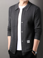 [Whale-Crossing Lan OBM] 1pc Autumn/Winter New Men'S Knit Cardigan, Old Money Style Solid Color Lapel Pocket Button-Front Single-Breasted Cardigan Men'S Business Casual Fashion Button-Front Knit Top, Suitable for Spring, Autumn, Winter Outerwear - Grey