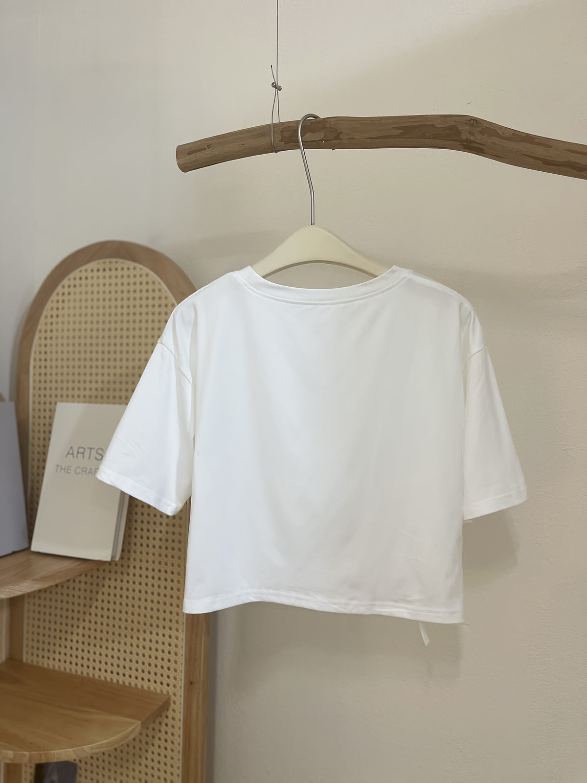 1pc of New Women's Short-sleeve Round-neck T-shirt with Cat Print and Drawstring - White
