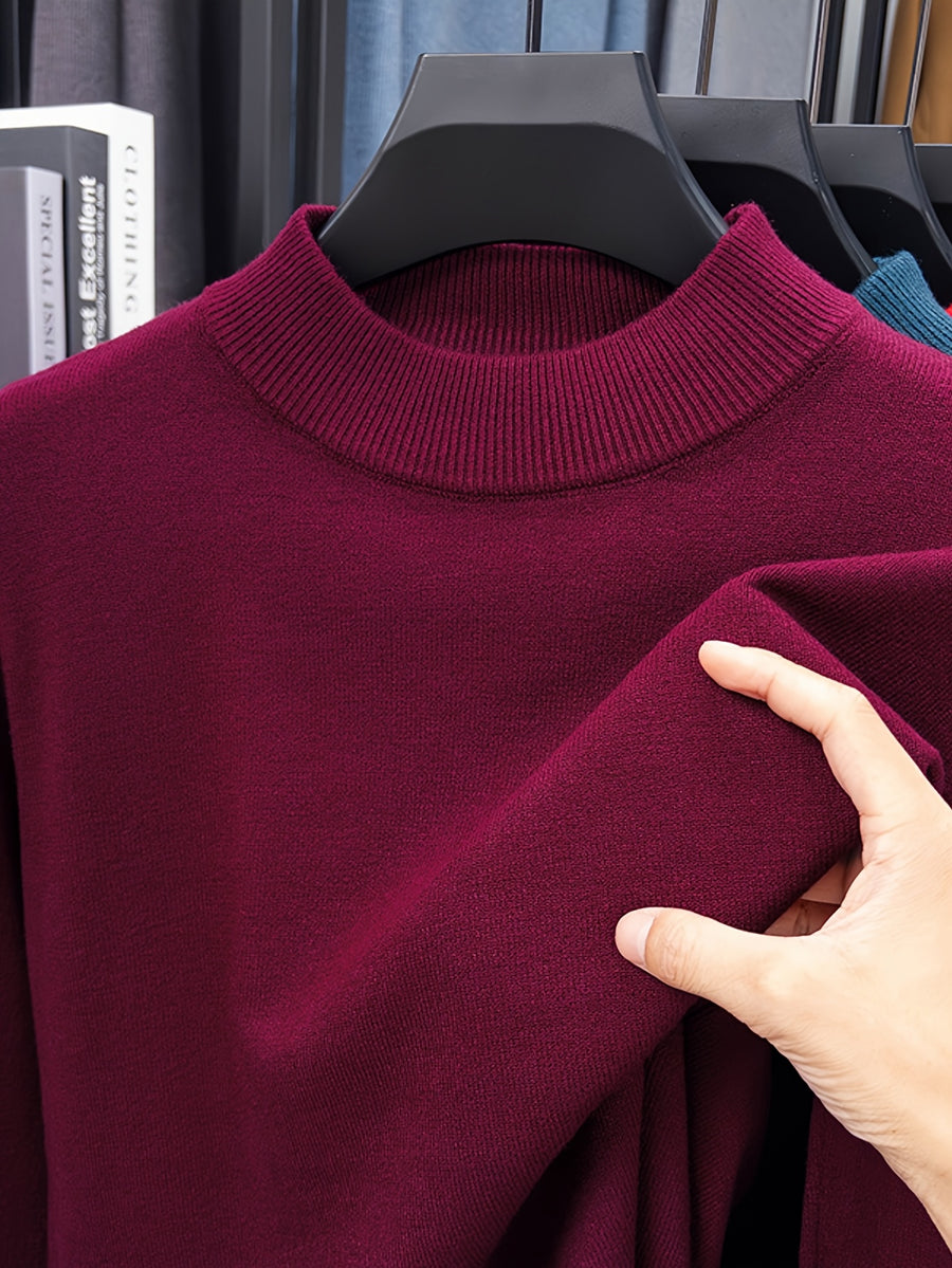Minimalist Urban Crewneck Sweater for Portable Daily Commuting - Burgundy color