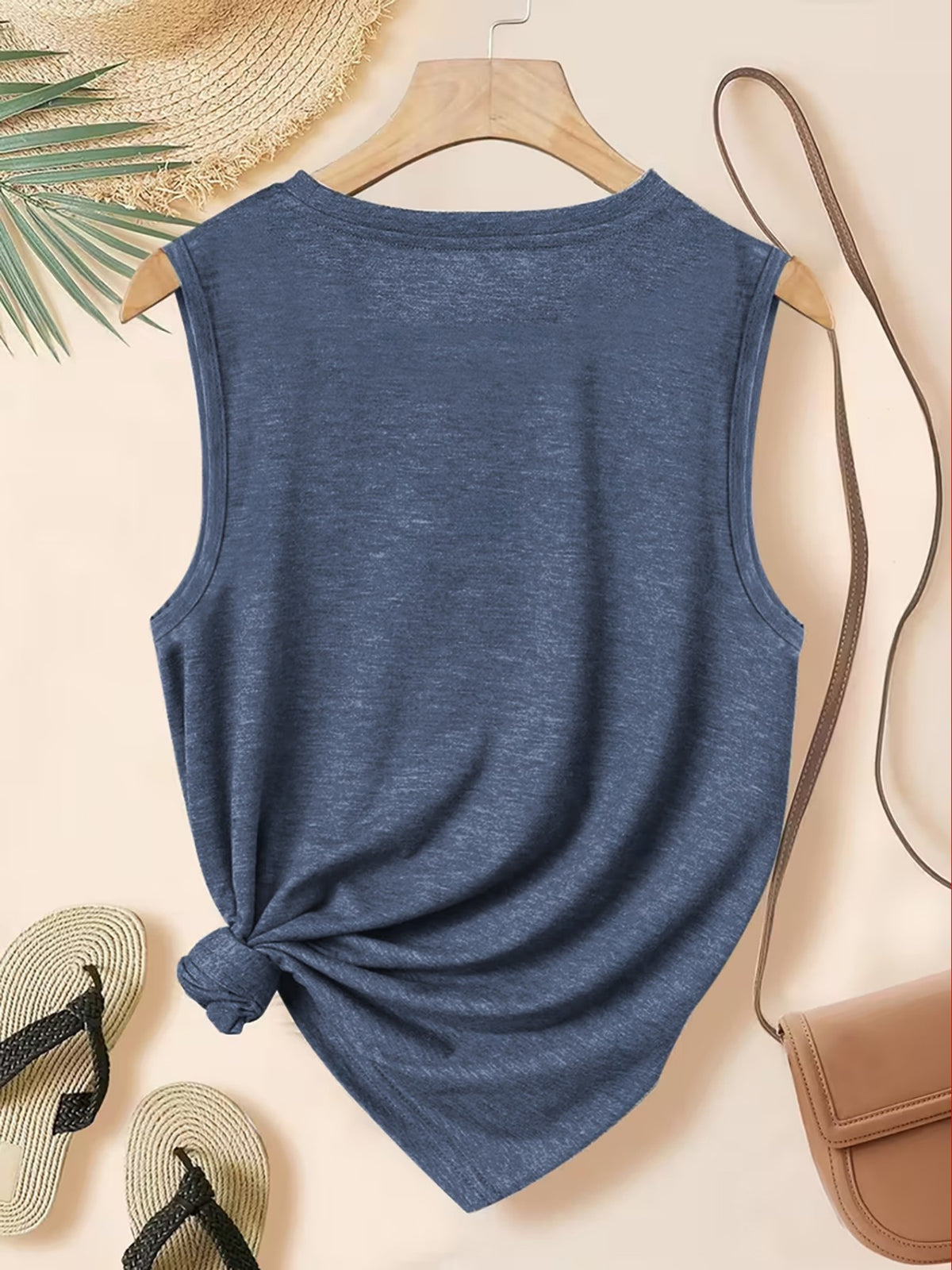 Women's Elegant Tank Top with Superman Vintage Logo Print, Soft Stretchy Round Neck Casual Vintage Style Top, Warner Bros., Suitable for Daily and Vacation Wear in Spring, Summer, and Autumn, Sizes S-XXL, Fashionable and Breathable Design - Royal Blue