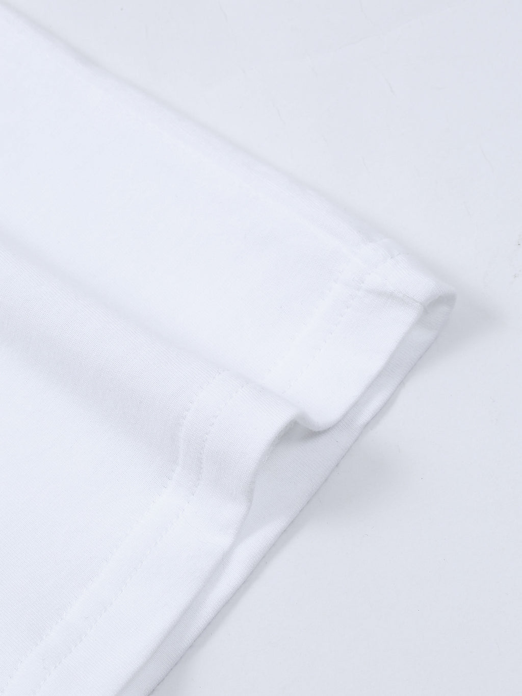 Minimalist Line Bear 'OK' Letter Print T-Shirt, Loose Fit, Casual and Relaxed Vibe, Perfect for Stylish Youthful Daily Street Outfits. - White