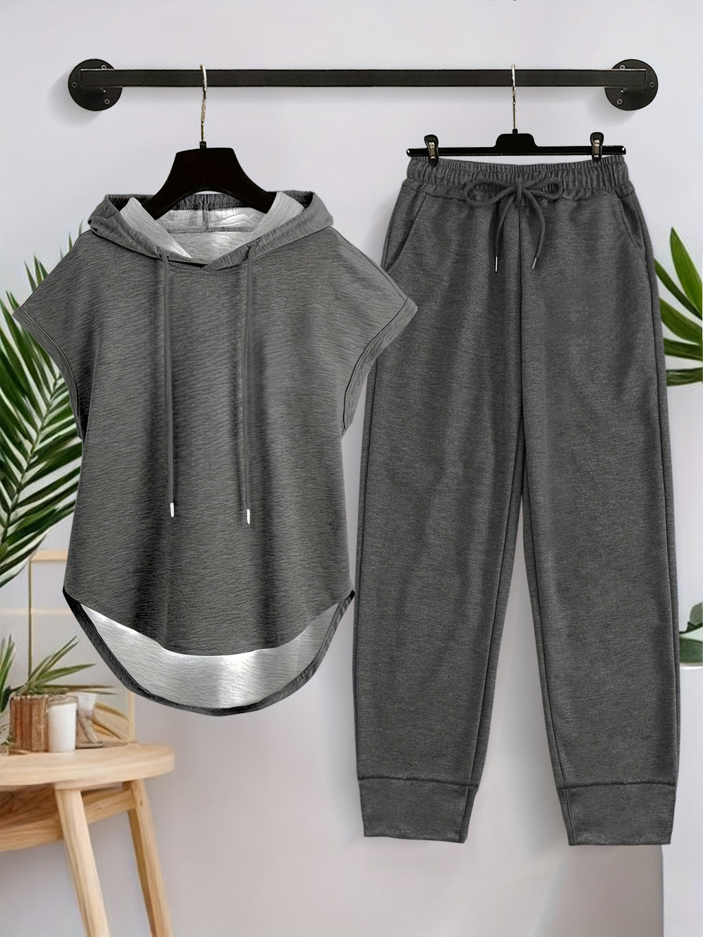 Solid Color Hooded Sleeveless Sweatshirt and Pants Set (black, Dark Gray, Light Gray Set) with a Casual Style Ceiling! Casual and Comfortable Super Eye-catching Elegant Women's Suit, Women's Suit, Women's Suit, Women's 2pcs Set - Dark Gray