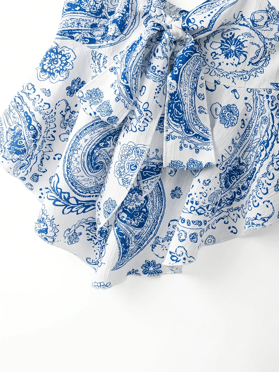 Blue and White Porcelain Print Spaghetti Strap Top with Sweet and Spicy Style Bow Waistband for a Effect - Multicolor