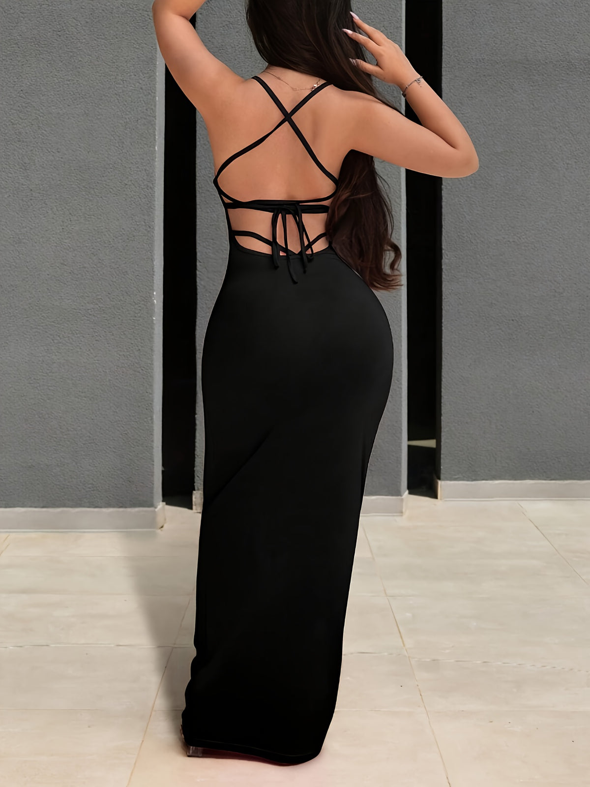 Women'S Solid Color Thin Strap Backless Sleeveless Coffee-Colored Dress - Black