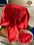 Warner Bros. Official New Academic Style Men's Short-Sleeve T-Shirt, Featuring a Unique Graffiti-style Line Sketch Drip-paint Design with a Long, Flowing Graphic and a Creative Niche JOKER Clown Print. The Distinctive Design Is Hard to Replicate - Red