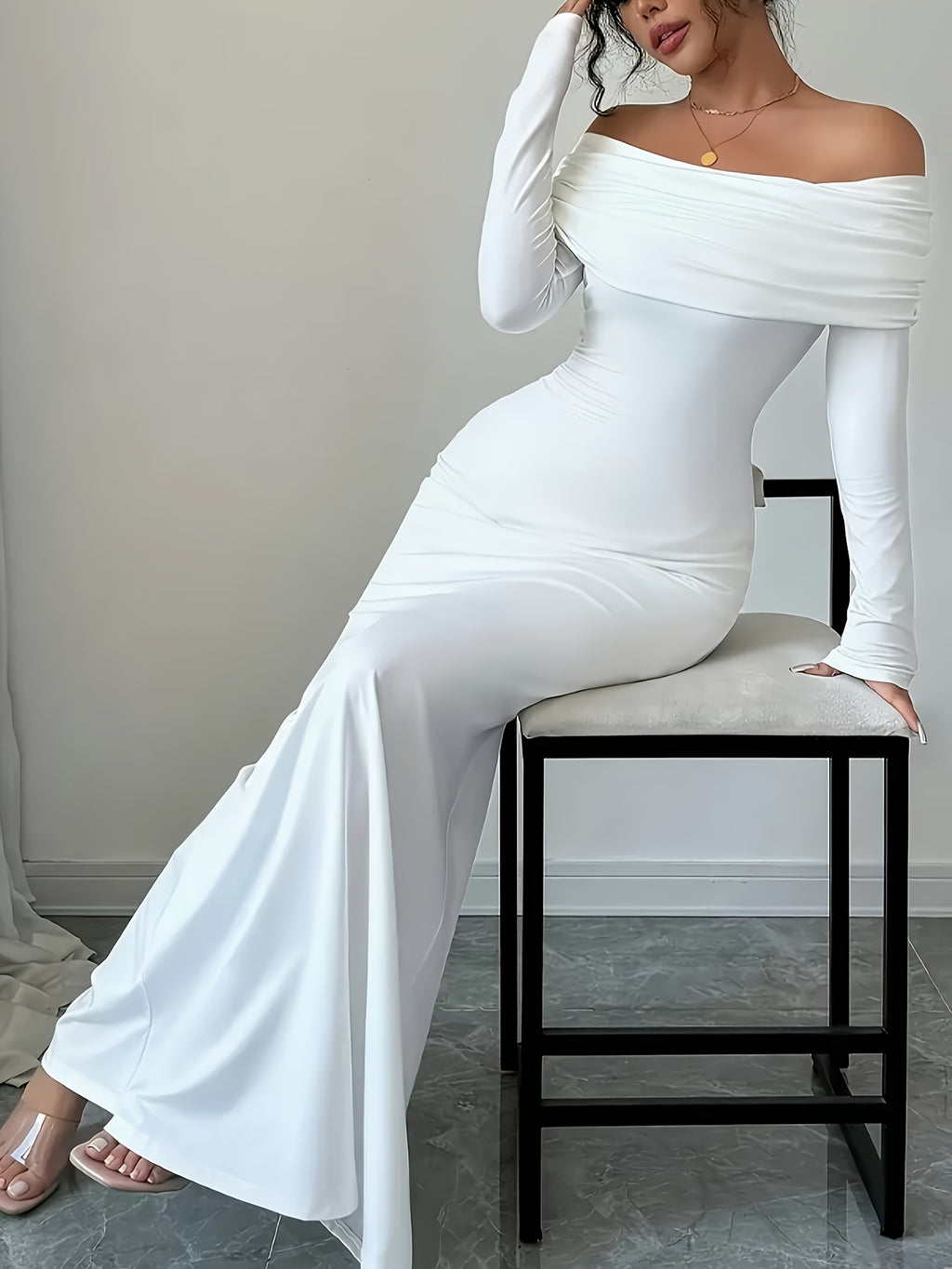 Spring And Summer Women'S Sexy Elegant Slim Long-Sleeved Waist Double-Layer Off-Shoulder Backless Knotted Fishtail Hem Dress Horizontal Orientation (BK0626061) - White